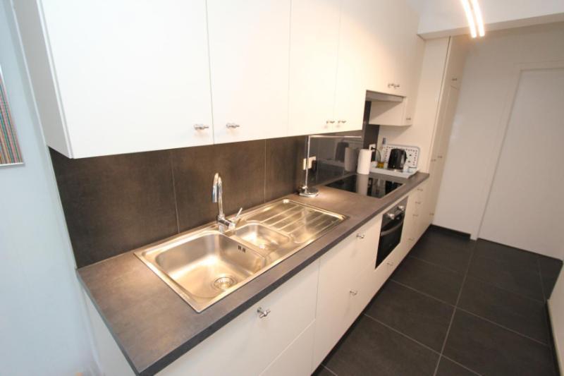 Lichtrijk En Comfortabel Hoekappartement Met Gratis Parking En Zeer Centraal Gelegen - Comme Chez Soi 奥斯滕德 外观 照片